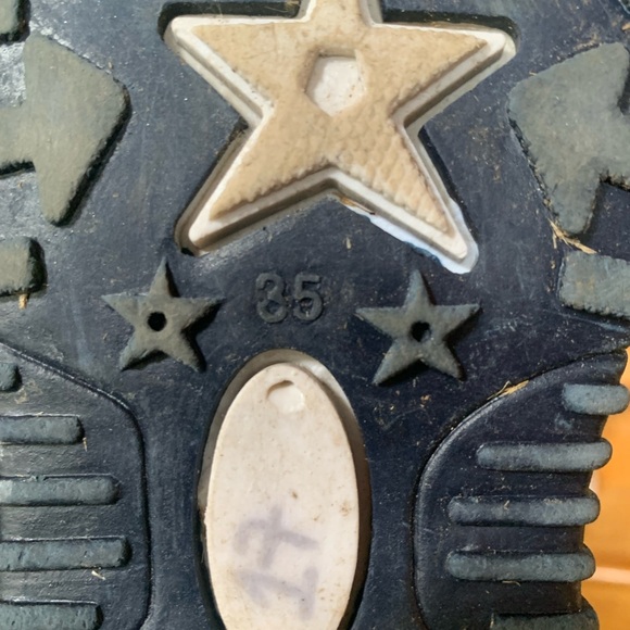 Cozy Warm Black and Pink Winter Boots Women’s size 5 Girls size 3.5 - Picture 6 of 9